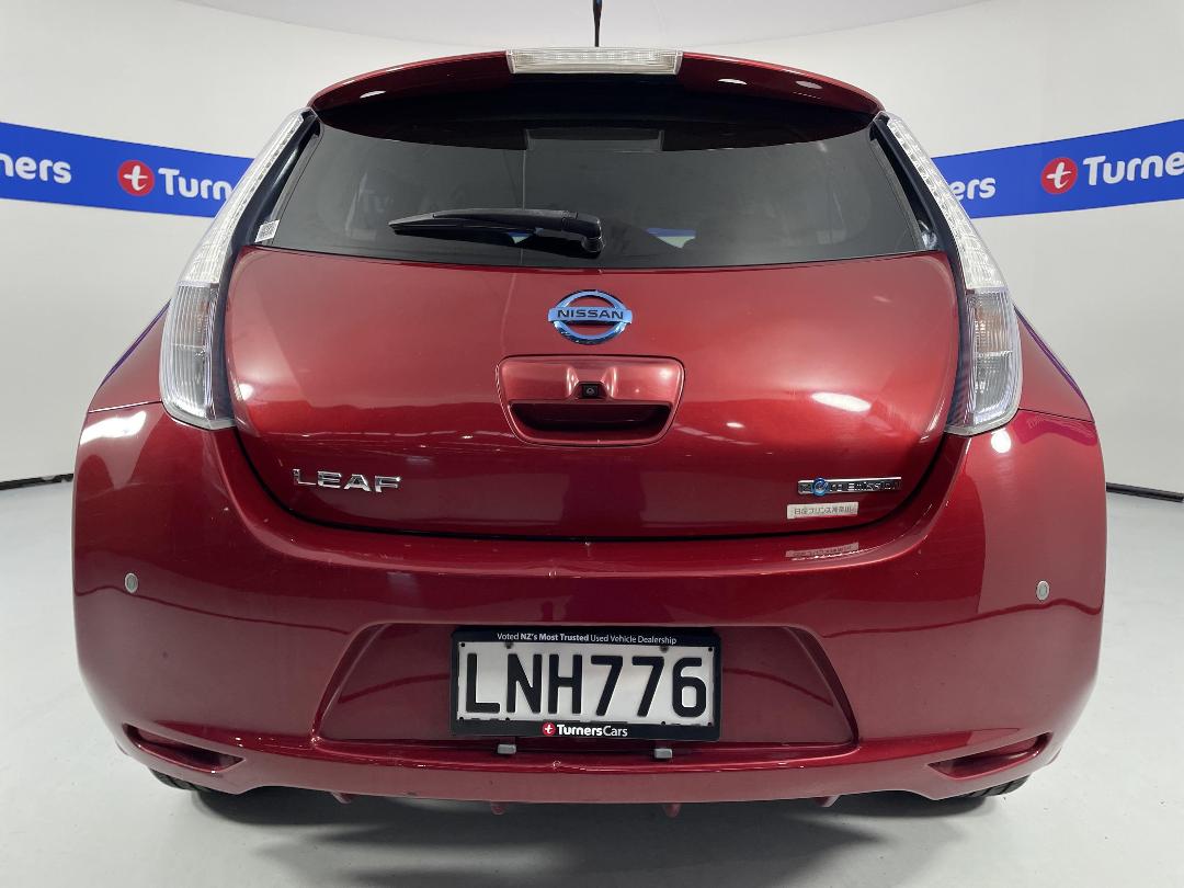 Photo '6' of Nissan Leaf