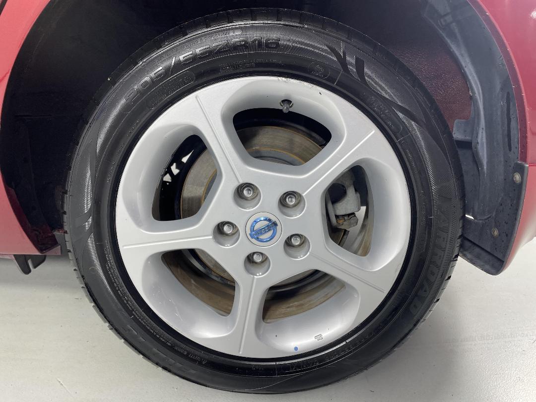 Photo '11' of Nissan Leaf