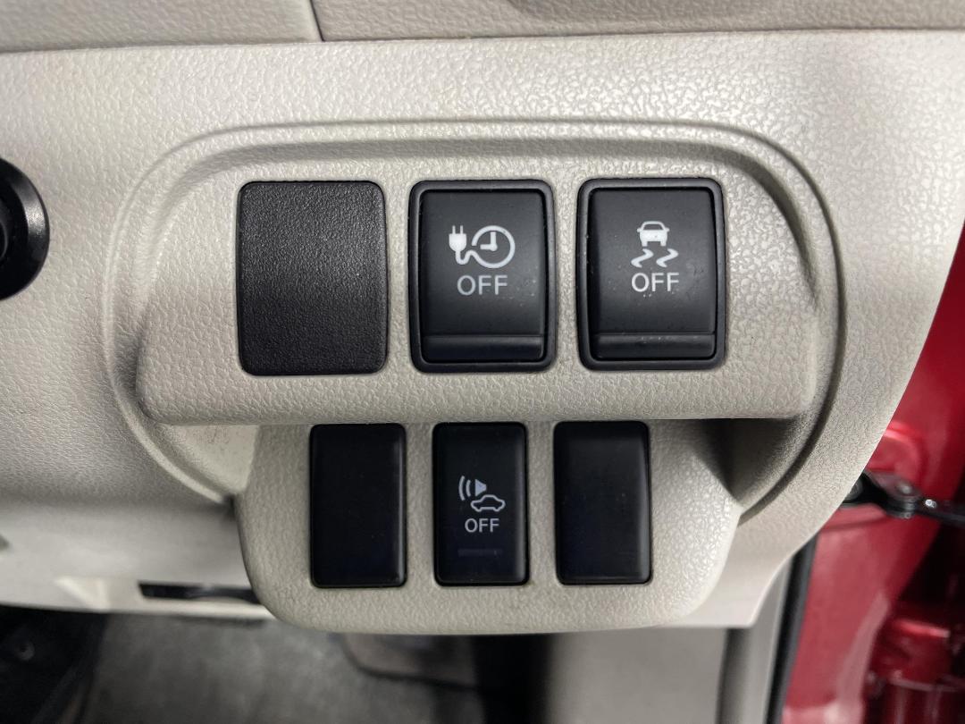 Photo '23' of Nissan Leaf