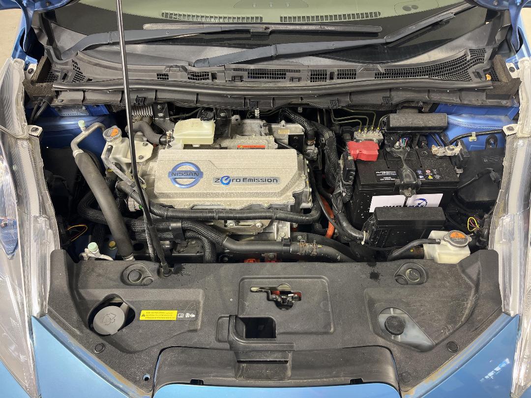 Photo '13' of Nissan Leaf