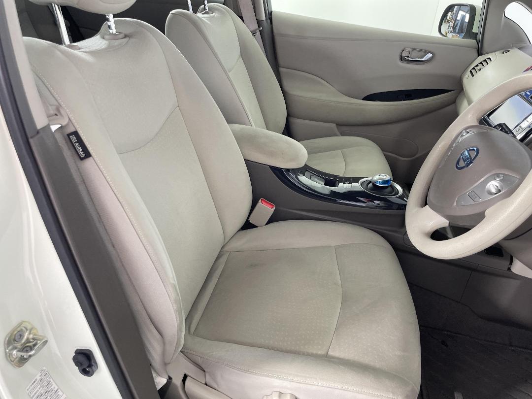 Photo '14' of Nissan Leaf Zero Emission