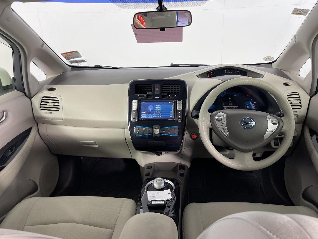 Photo '15' of Nissan Leaf Zero Emission