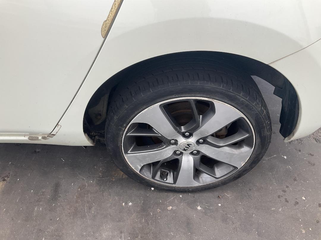 Photo '19' of Nissan Leaf