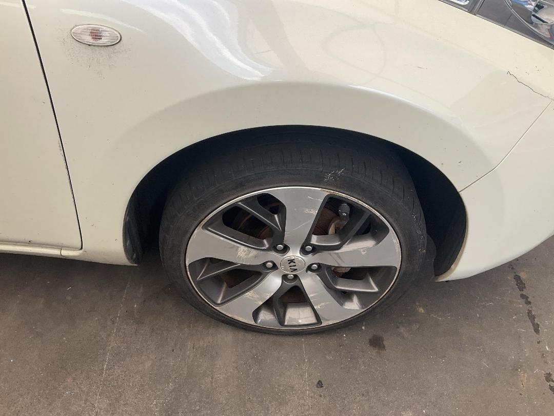 Photo '21' of Nissan Leaf