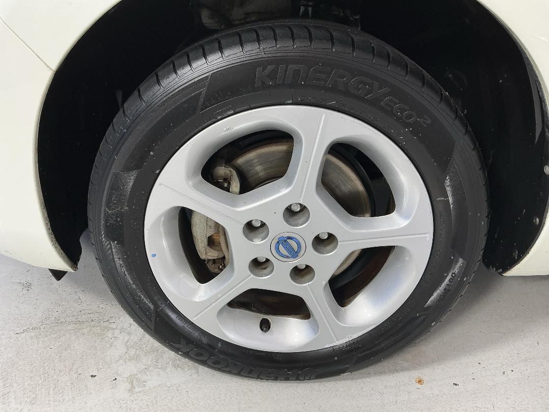 Photo '10' of Nissan Leaf