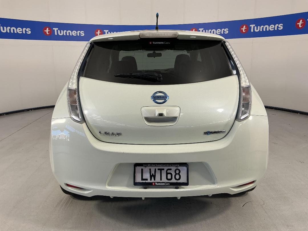 Photo '6' of Nissan Leaf