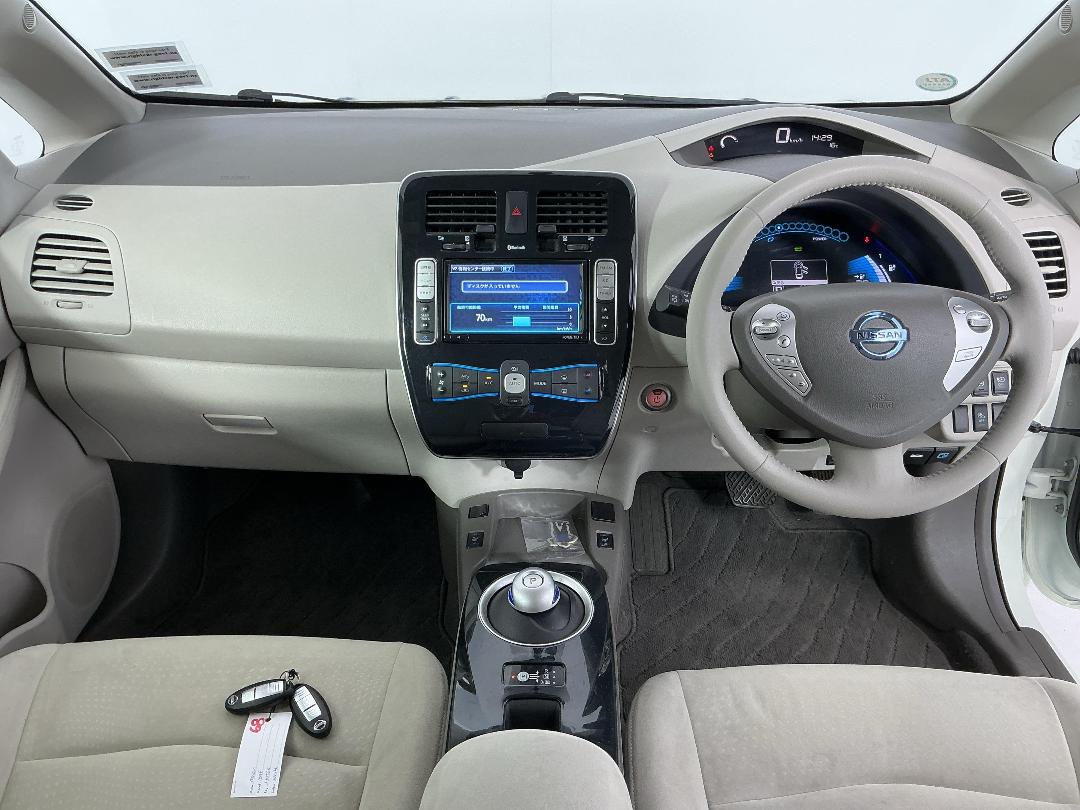 Photo '17' of Nissan Leaf