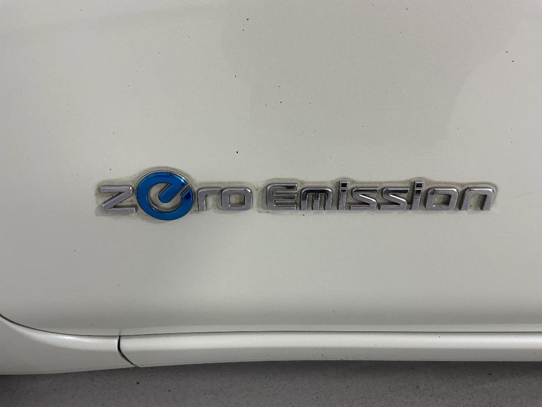 Photo '30' of Nissan Leaf