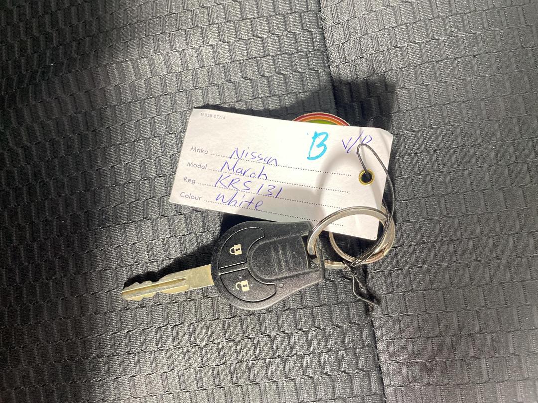 Photo '22' of Nissan March