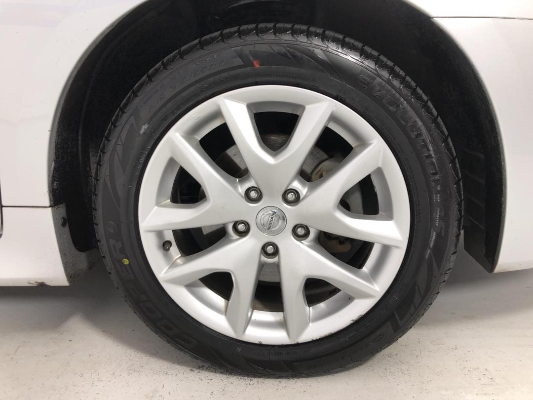 Photo '9' of Nissan Maxima Photo '9' of Nissan Maxima