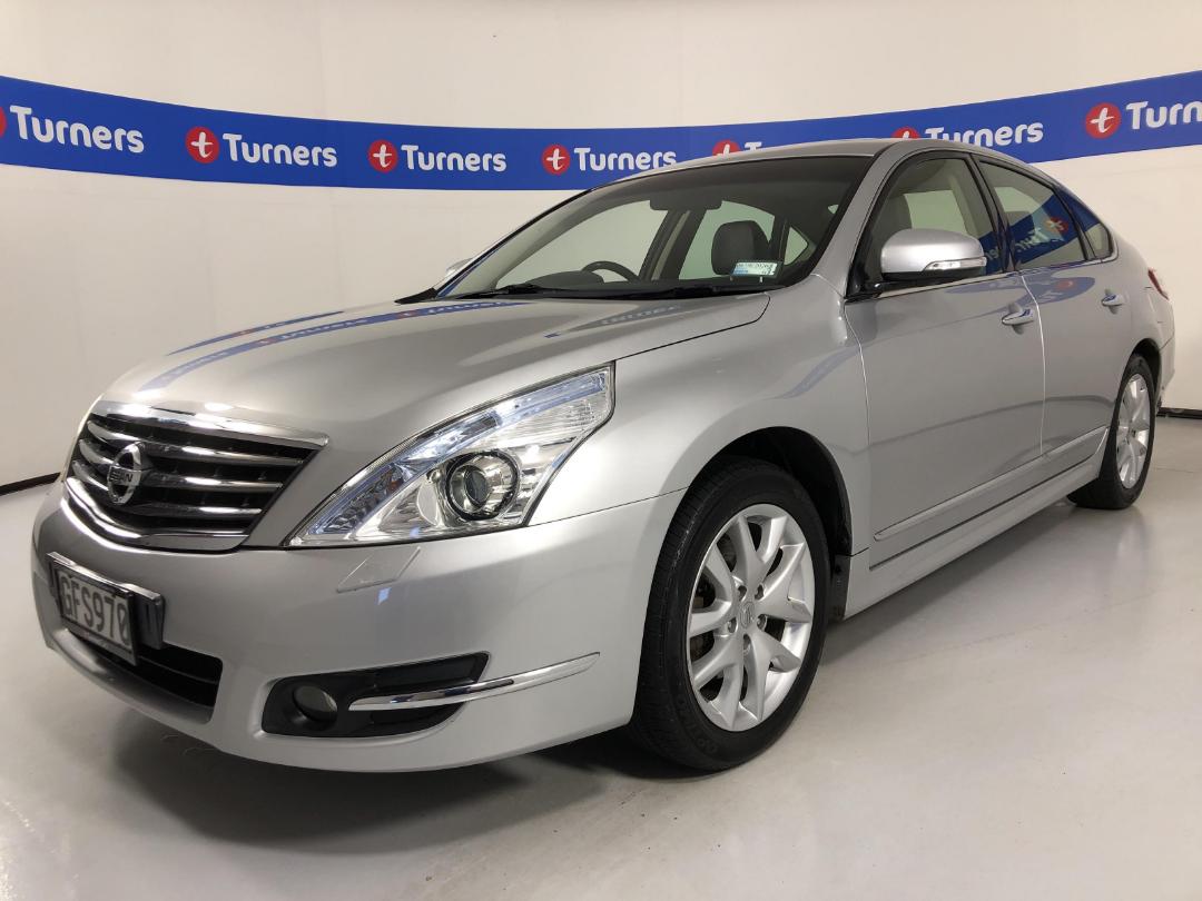 Photo '4' of Nissan Maxima Photo '4' of Nissan Maxima