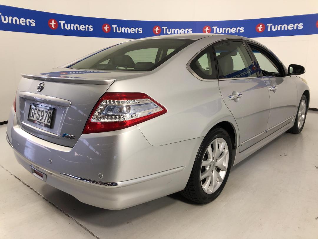 Photo '7' of Nissan Maxima Photo '7' of Nissan Maxima