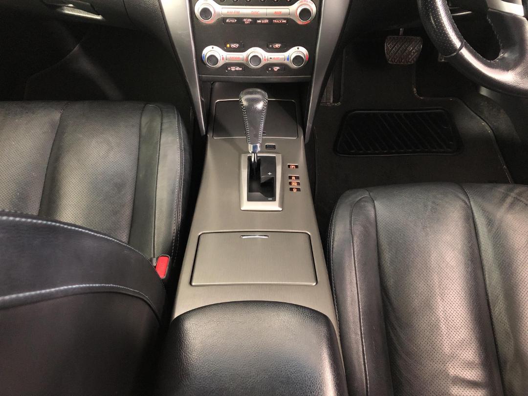 Photo '18' of Nissan Maxima Photo '18' of Nissan Maxima