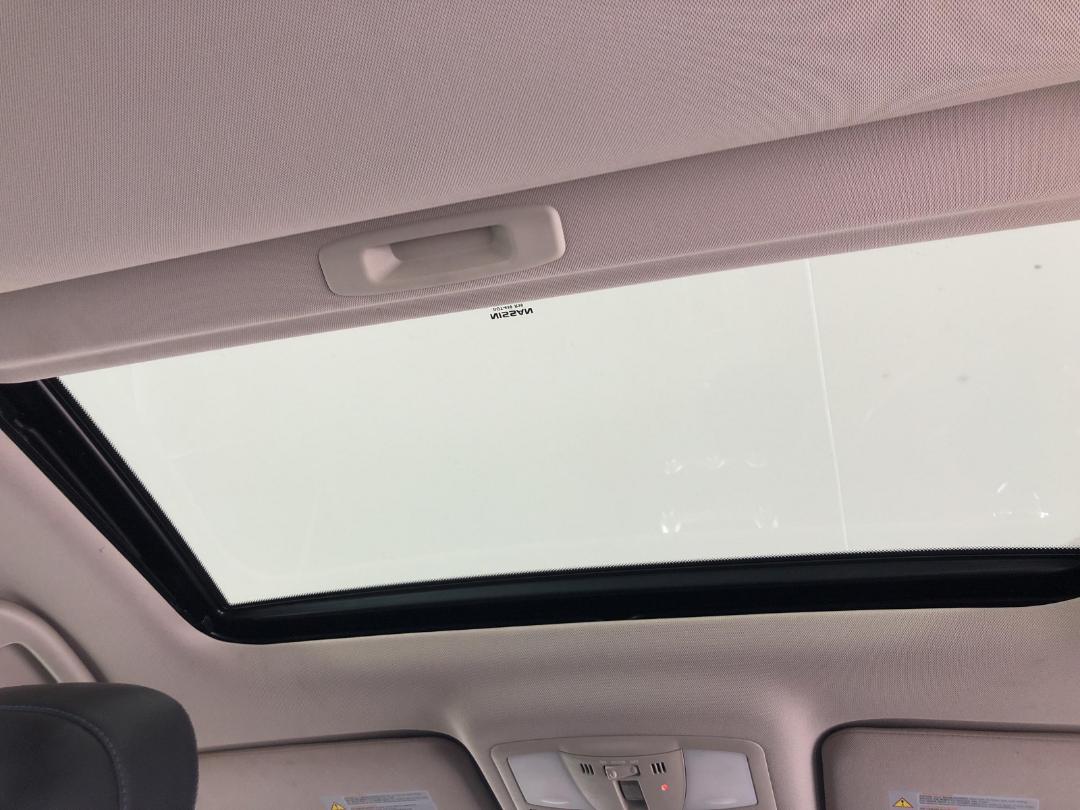 Photo '23' of Nissan Maxima Photo '23' of Nissan Maxima