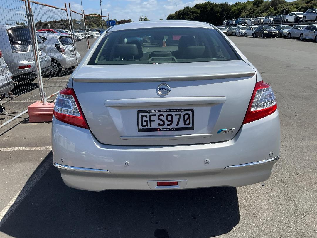 Photo '5' of Nissan Maxima 350L