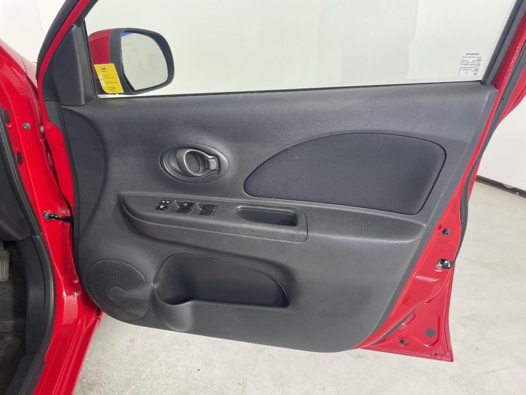 Photo '15' of Nissan Micra