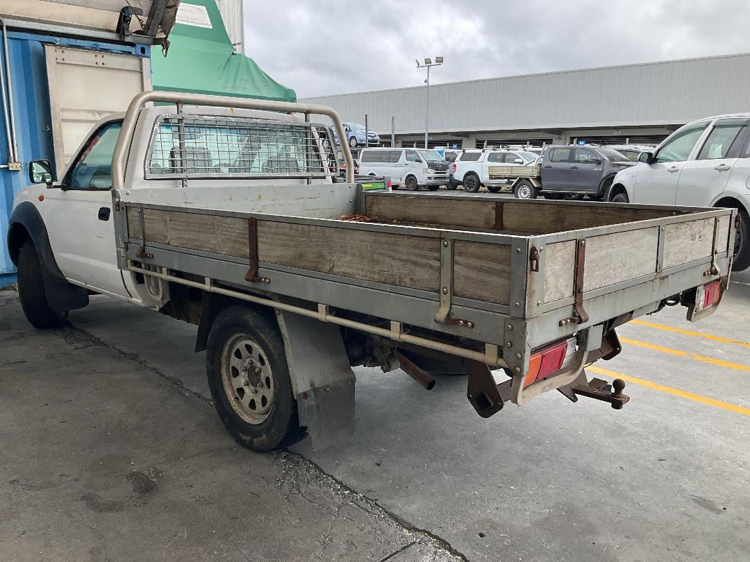 Photo '3' of Nissan Navara DX S/C