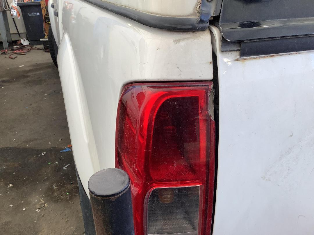 Photo '8' of Nissan Navara D/C RX