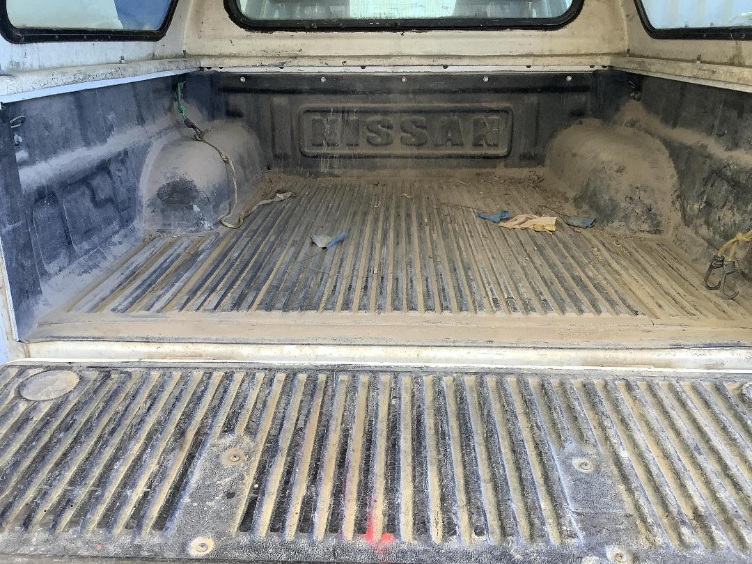 Photo '9' of Nissan Navara D/C RX