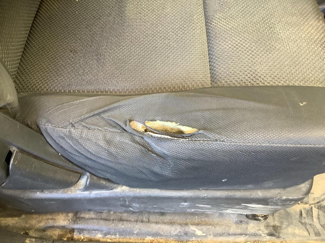 Photo '12' of Nissan Navara D/C RX