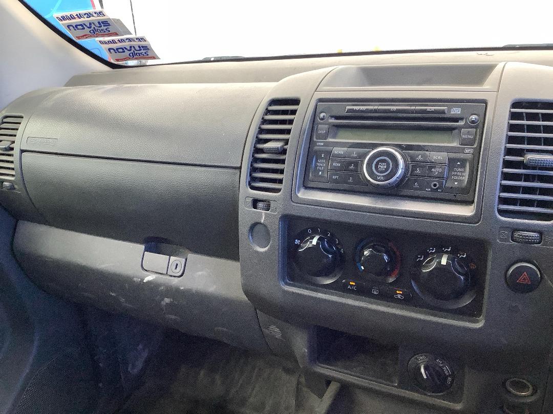 Photo '19' of Nissan Navara D/C RX