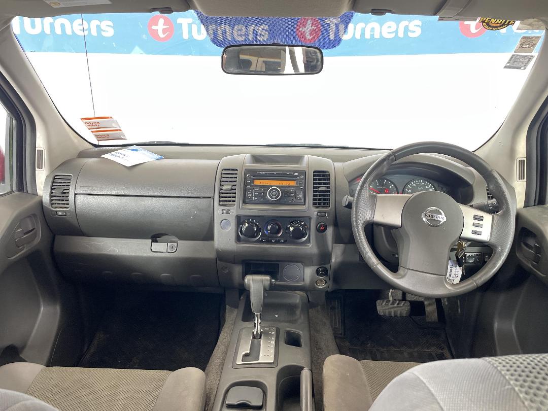 Photo '17' of Nissan Navara