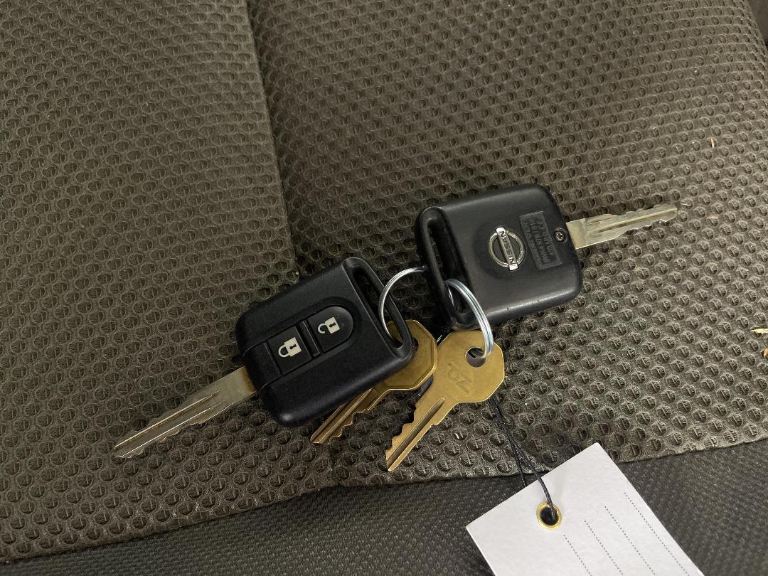 Photo '22' of Nissan Navara