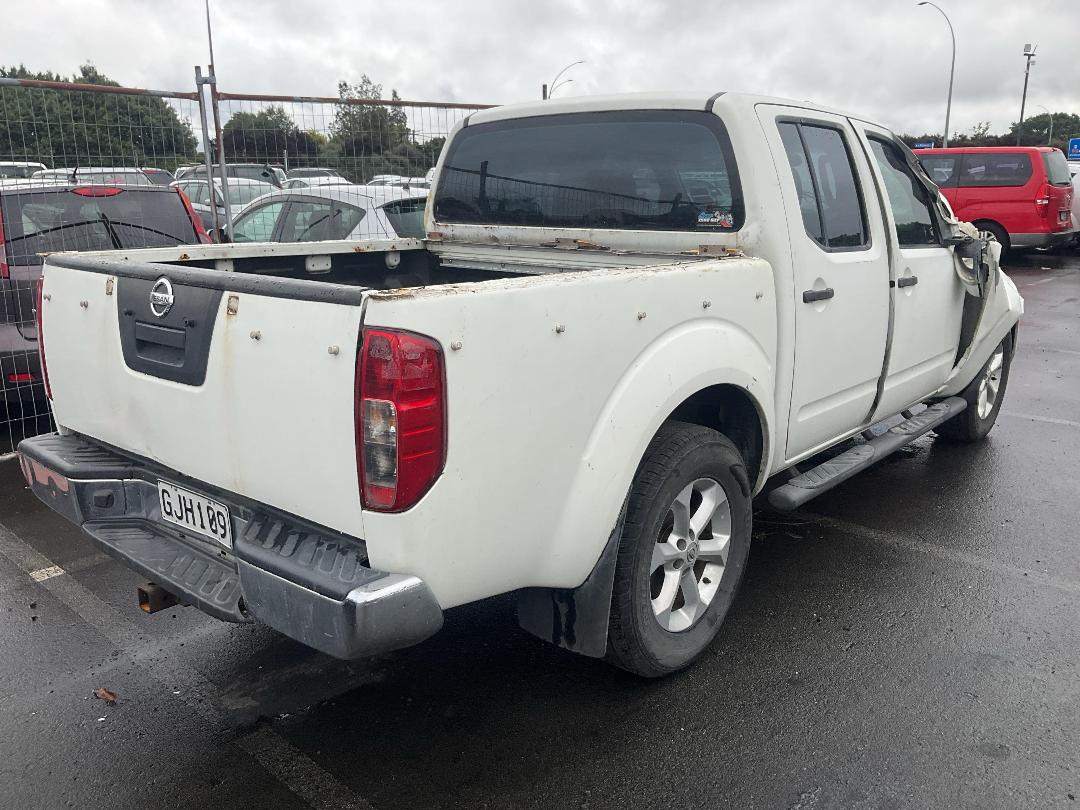 Photo '4' of Nissan Navara D/C ST-X Photo '4' of Nissan Navara D/C ST-X