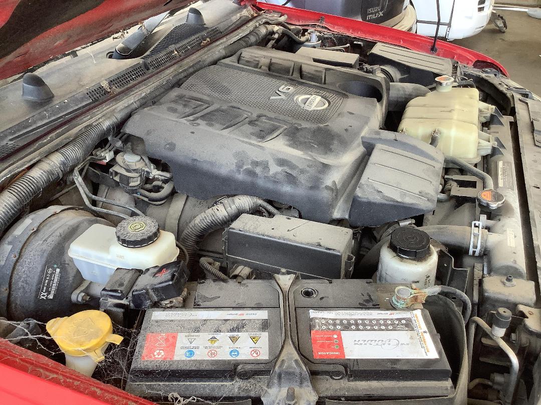 Photo '11' of Nissan Navara D/C ST-X