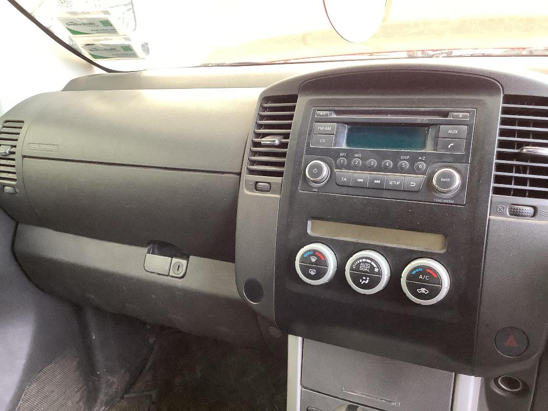 Photo '15' of Nissan Navara D/C ST-X