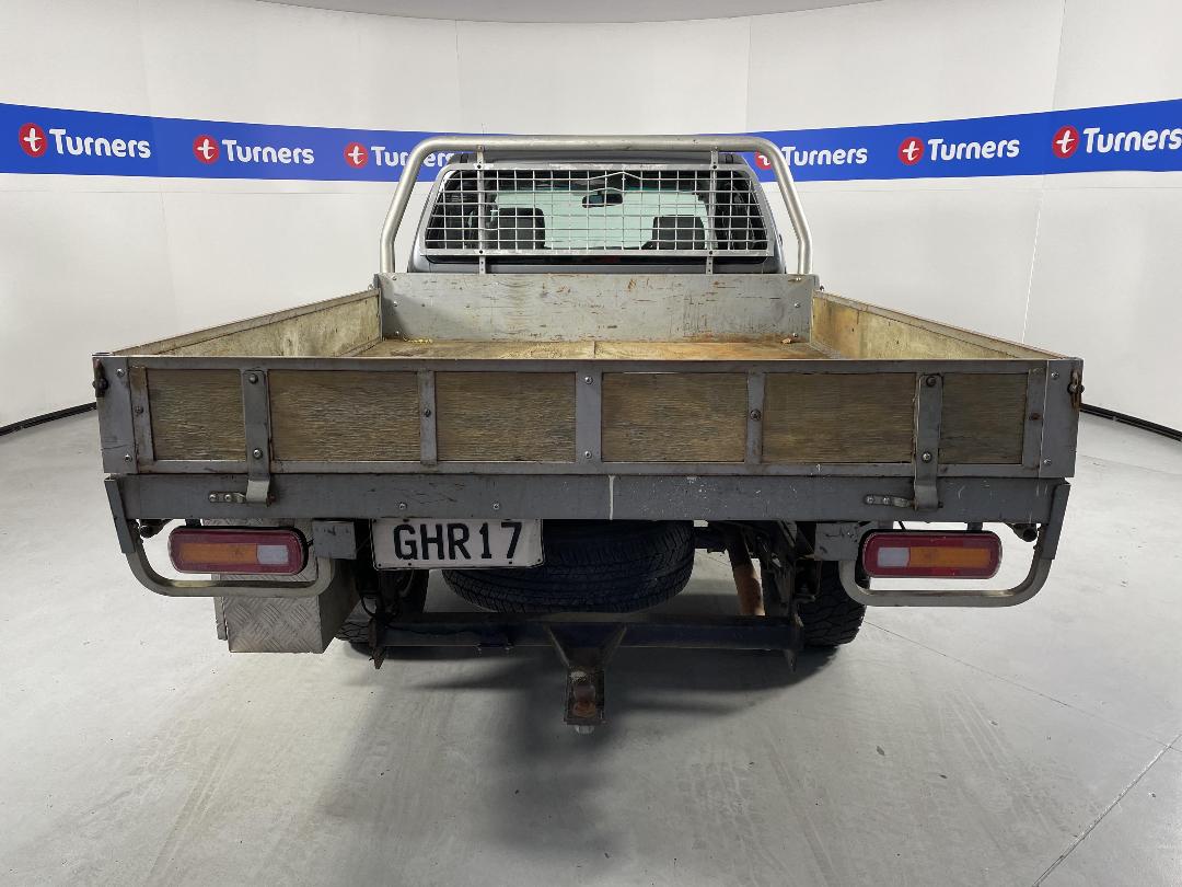 Photo '6' of Nissan Navara