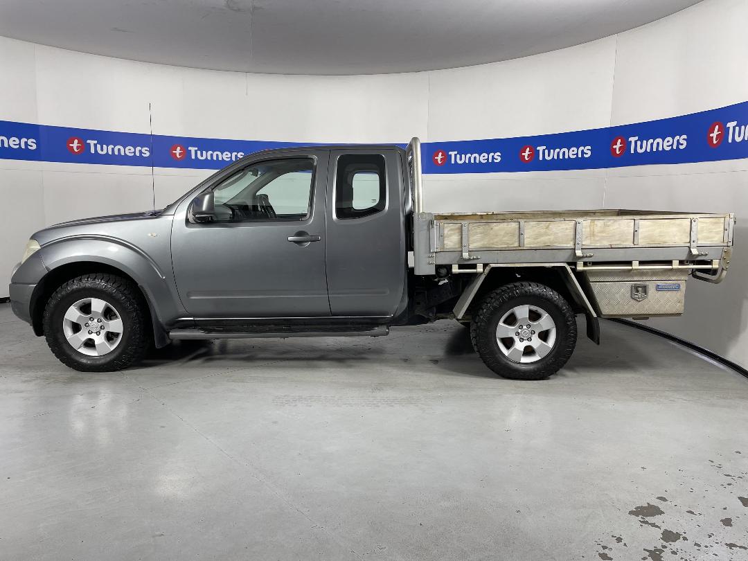 Photo '22' of Nissan Navara