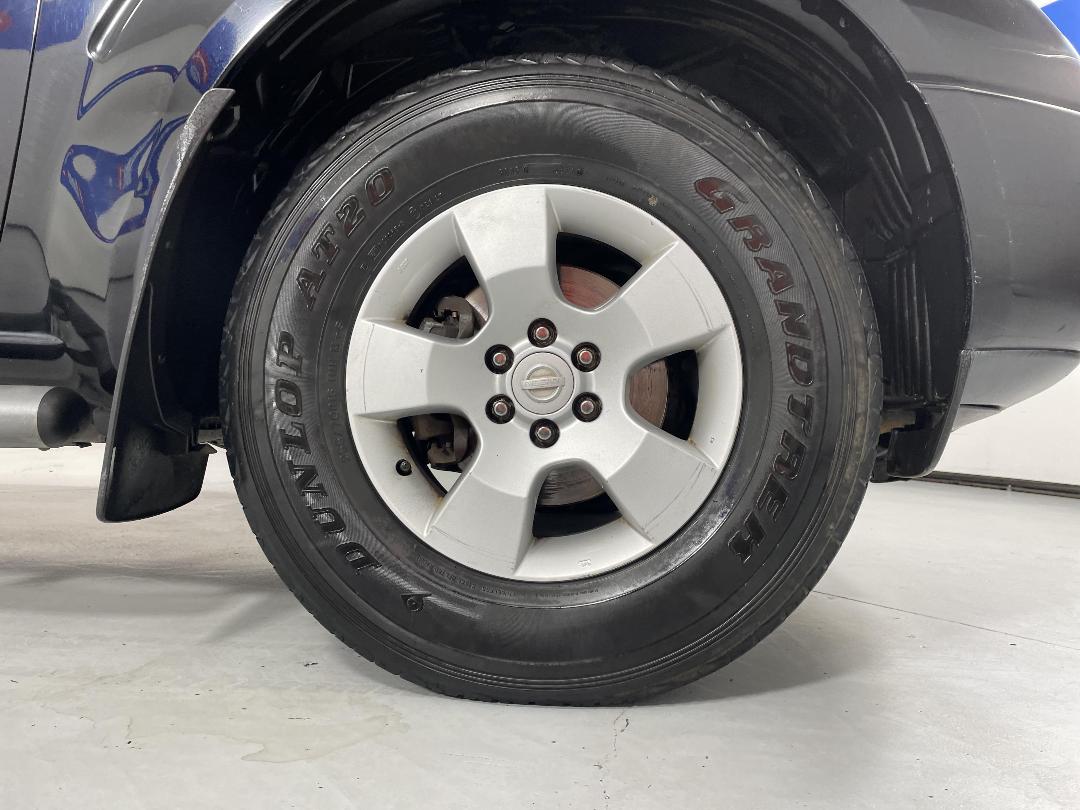 Photo '9' of Nissan Navara