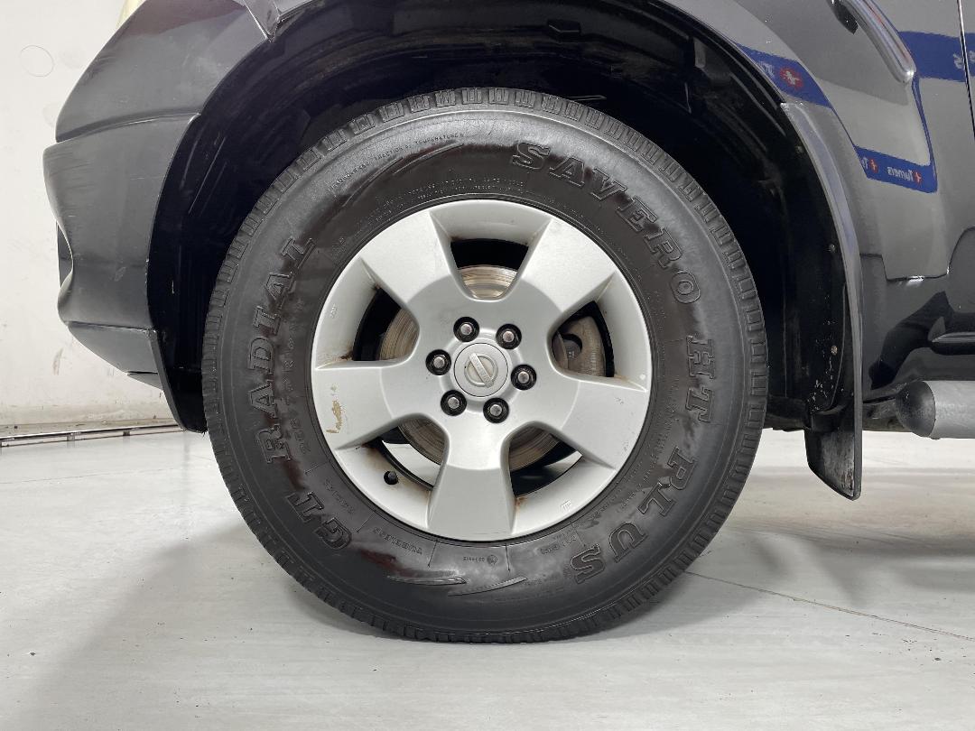 Photo '10' of Nissan Navara