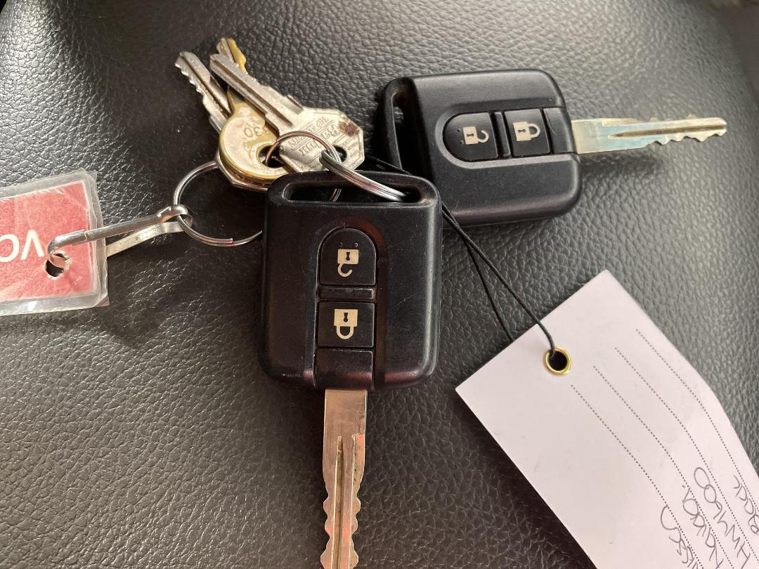 Photo '22' of Nissan Navara