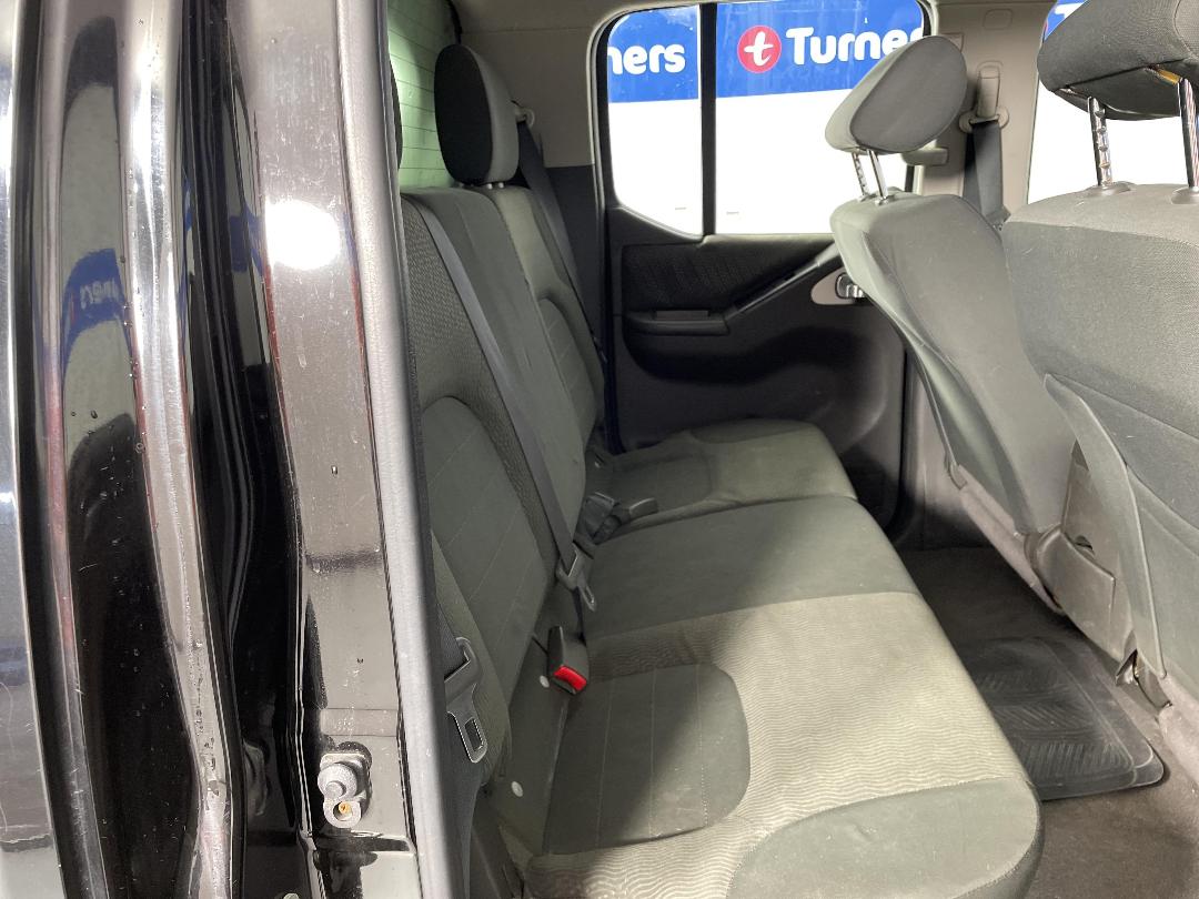 Photo '20' of Nissan Navara