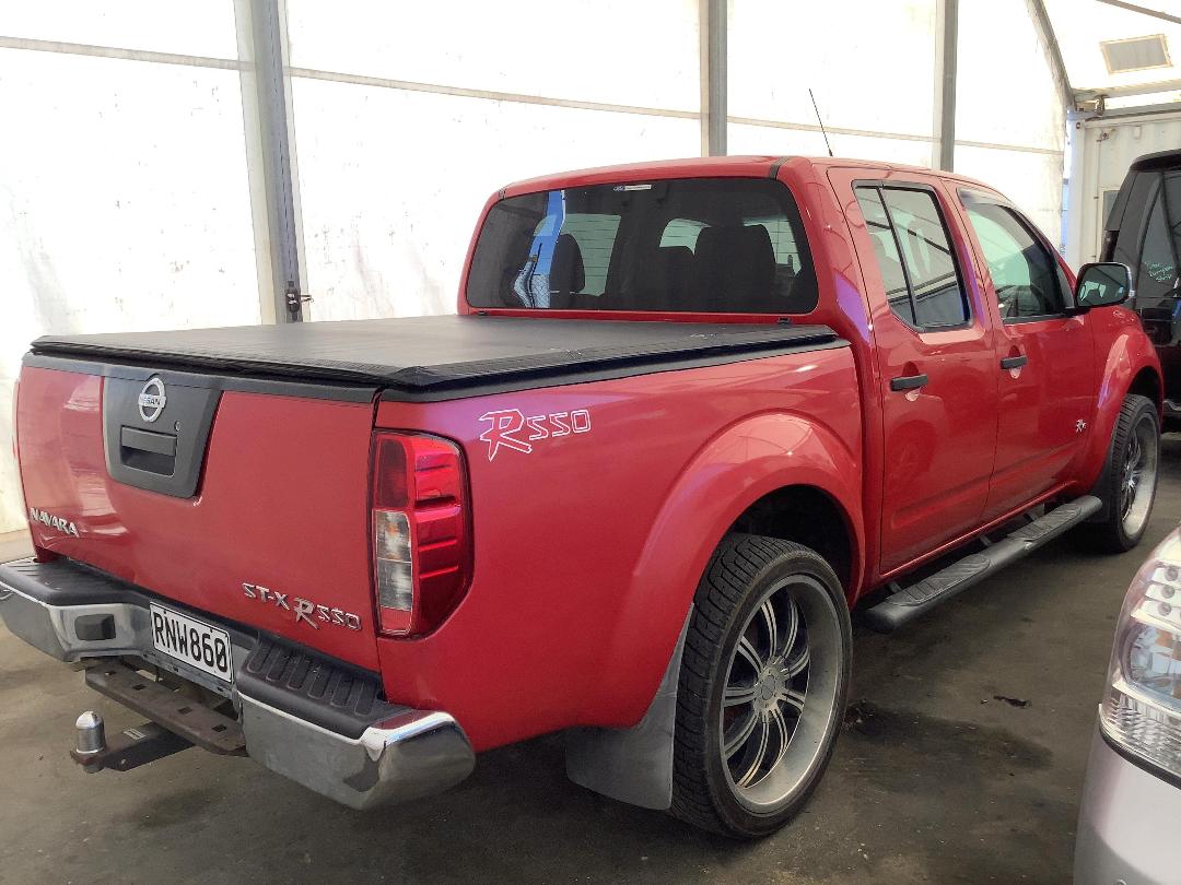 Photo '3' of Nissan Navara D/C ST-X