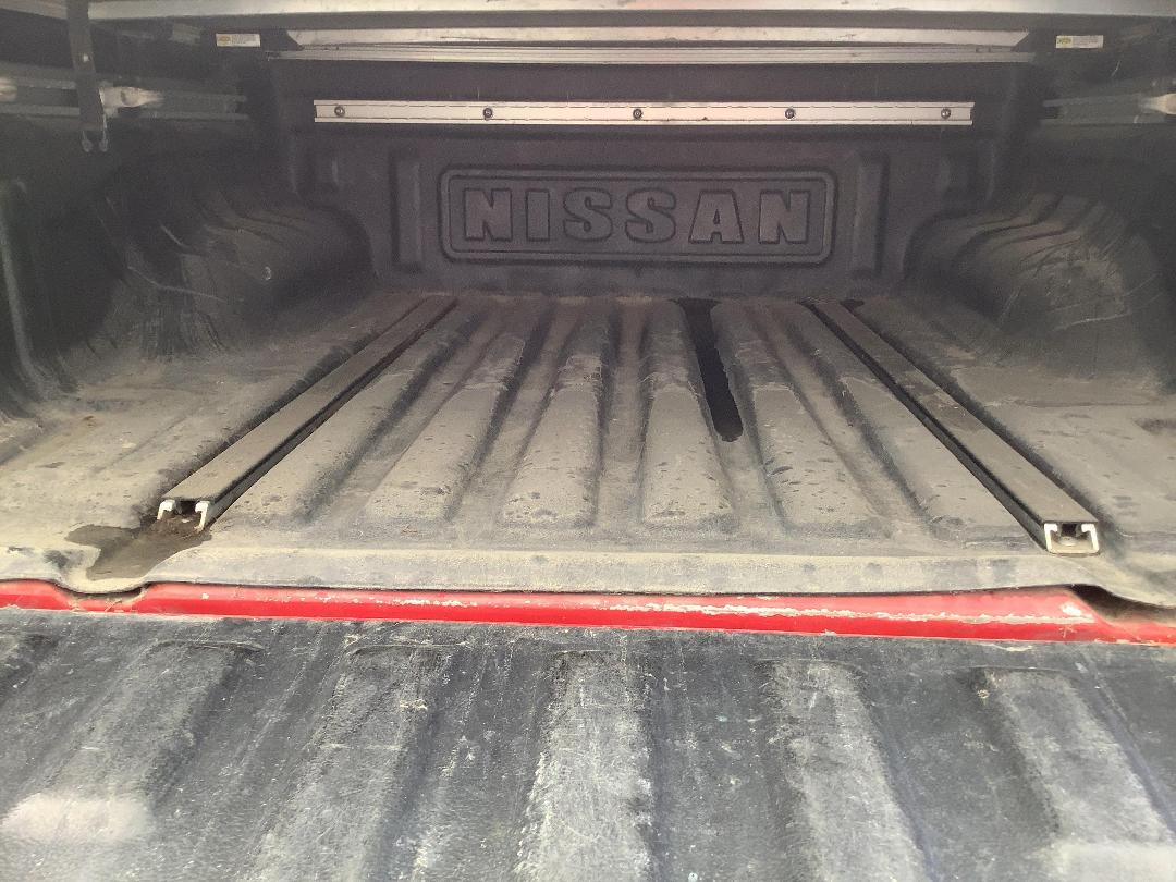 Photo '6' of Nissan Navara D/C ST-X