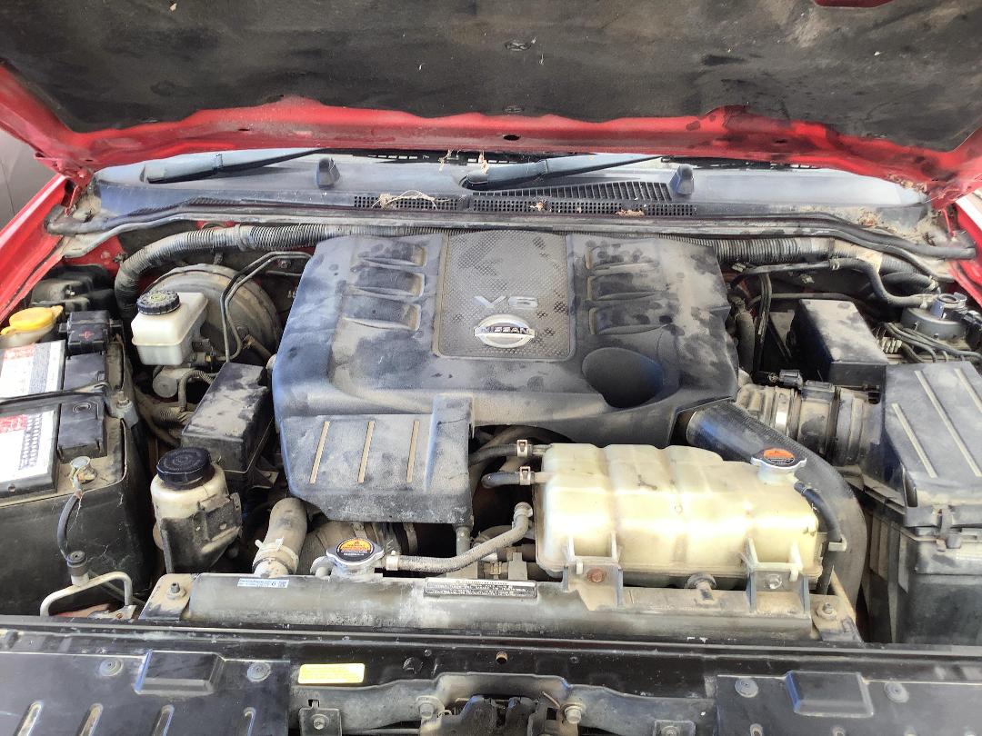 Photo '10' of Nissan Navara D/C ST-X