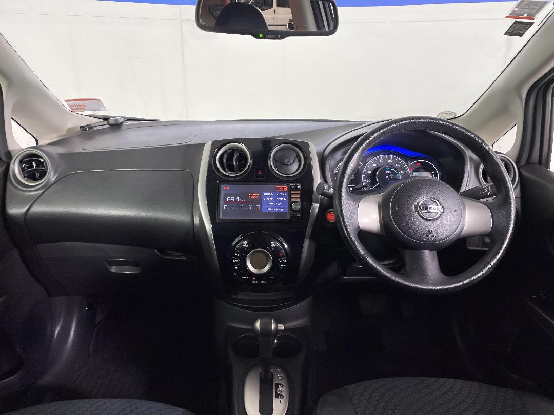 Photo '17' of Nissan Note