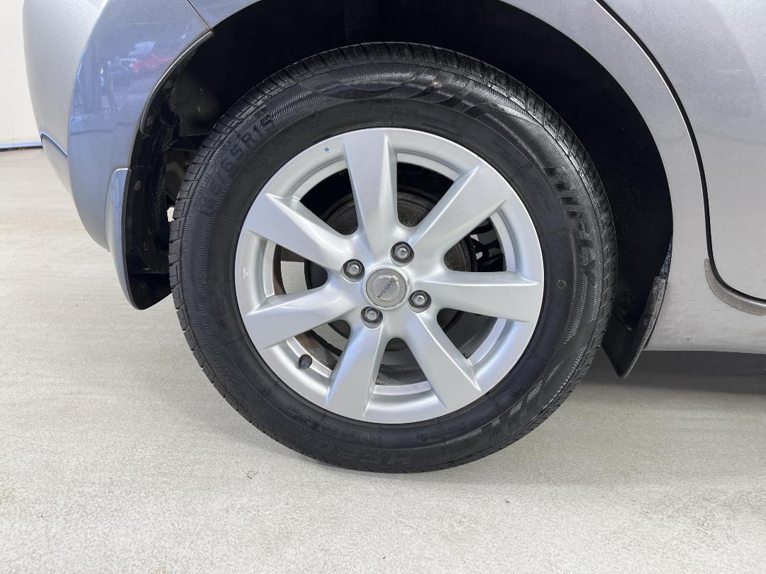 Photo '12' of Nissan Note Photo '12' of Nissan Note