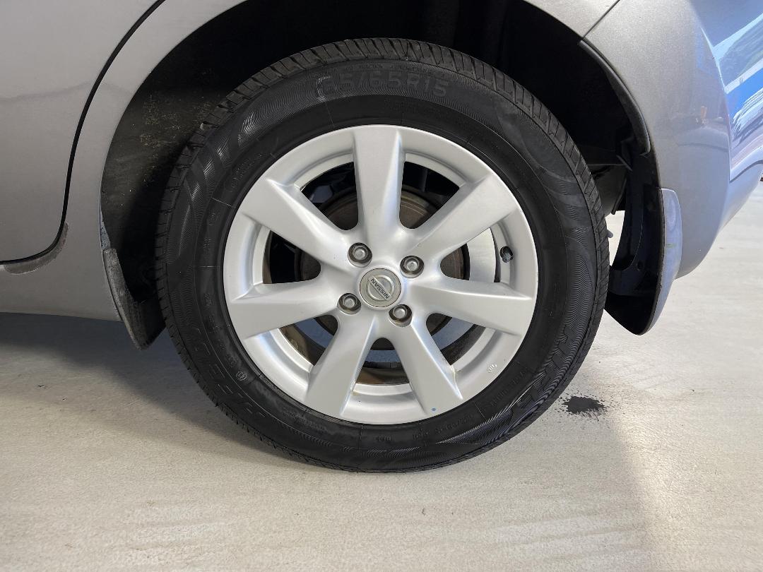 Photo '11' of Nissan Note Photo '11' of Nissan Note