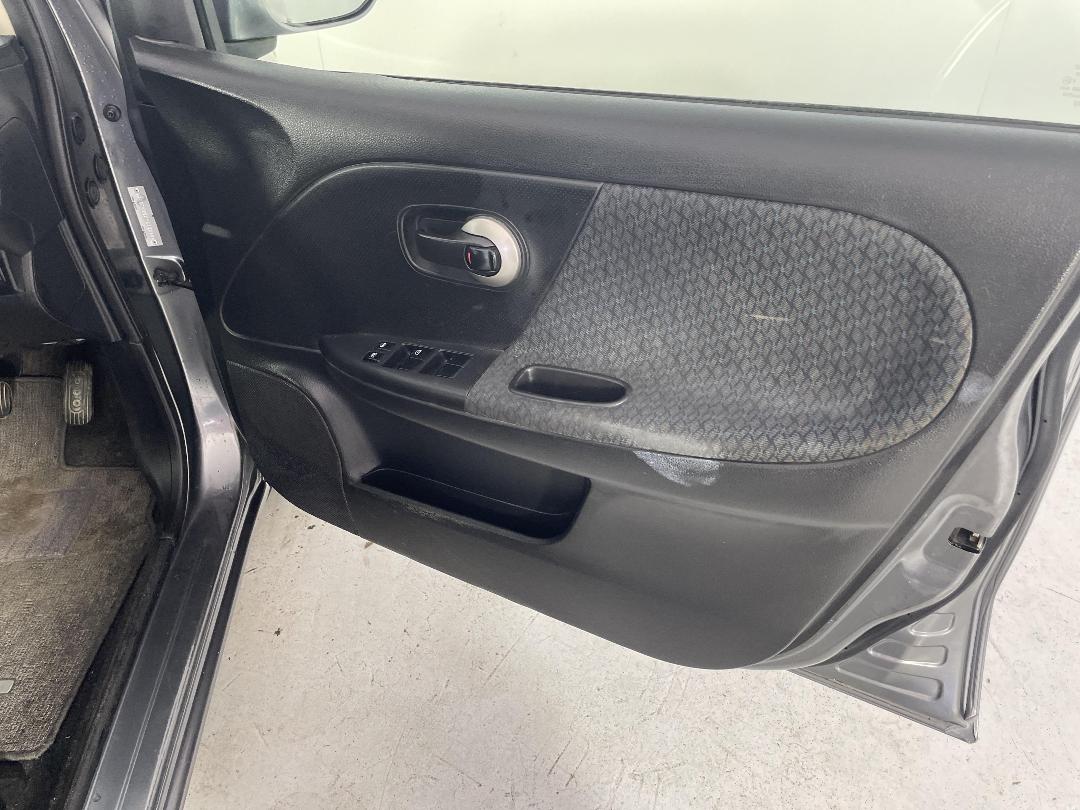 Photo '15' of Nissan Note Photo '15' of Nissan Note