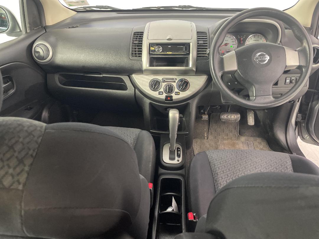 Photo '17' of Nissan Note Photo '17' of Nissan Note