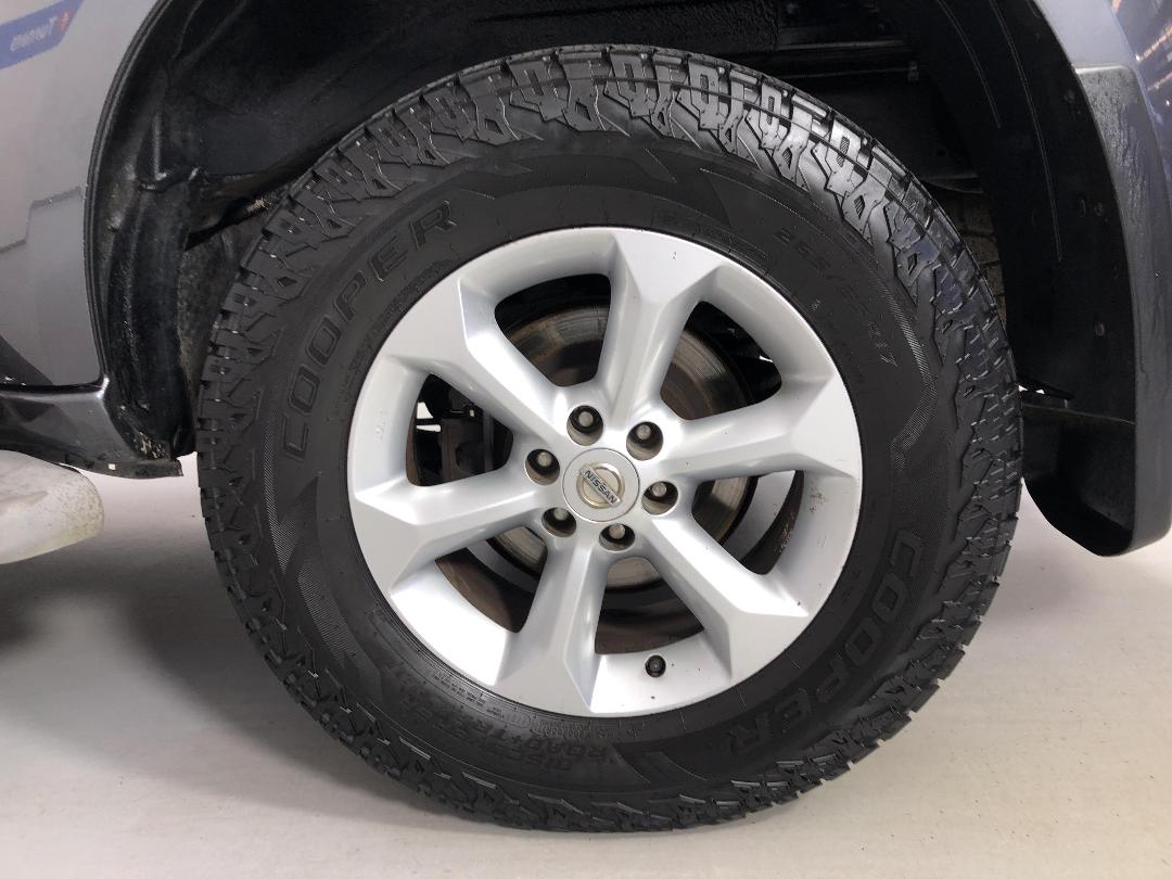 Photo '11' of Nissan Pathfinder Photo '11' of Nissan Pathfinder