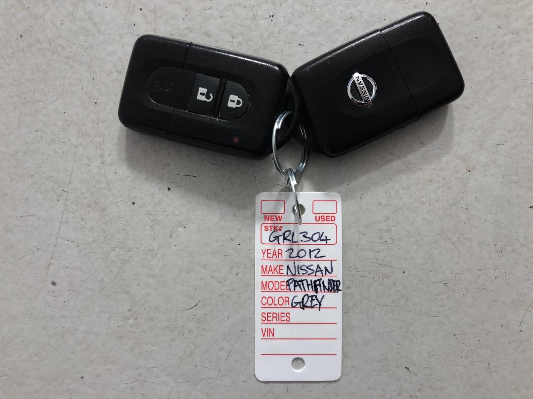 Photo '22' of Nissan Pathfinder Photo '22' of Nissan Pathfinder