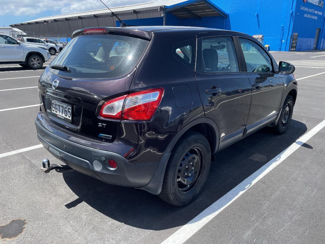 Photo '7' of Nissan Qashqai ST Photo '7' of Nissan Qashqai ST