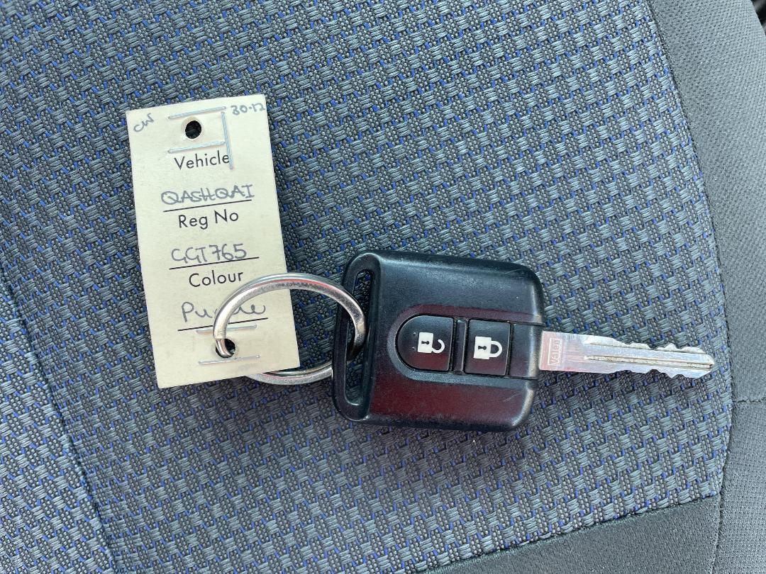 Photo '14' of Nissan Qashqai ST Photo '14' of Nissan Qashqai ST