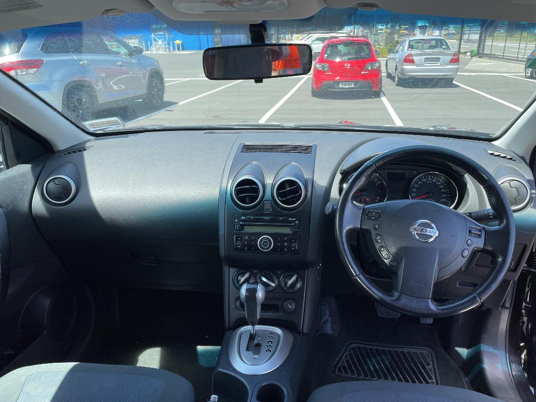 Photo '17' of Nissan Qashqai ST Photo '17' of Nissan Qashqai ST