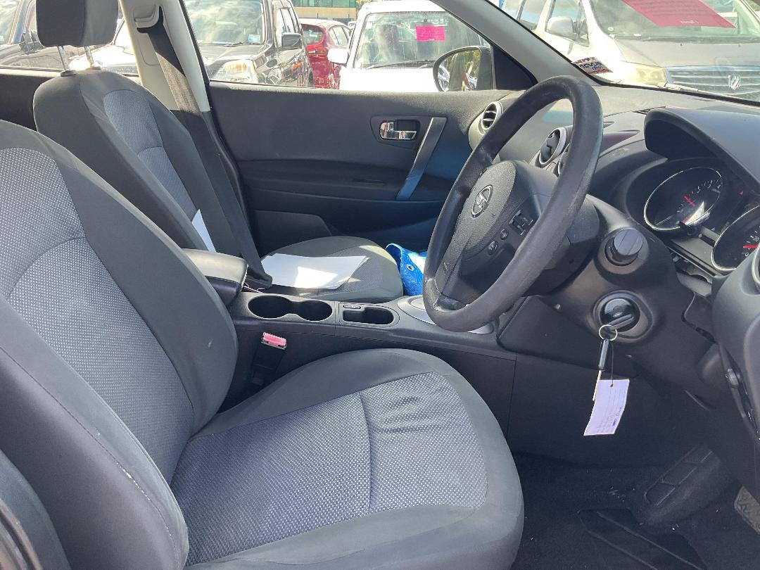 Photo '6' of Nissan Qashqai ST